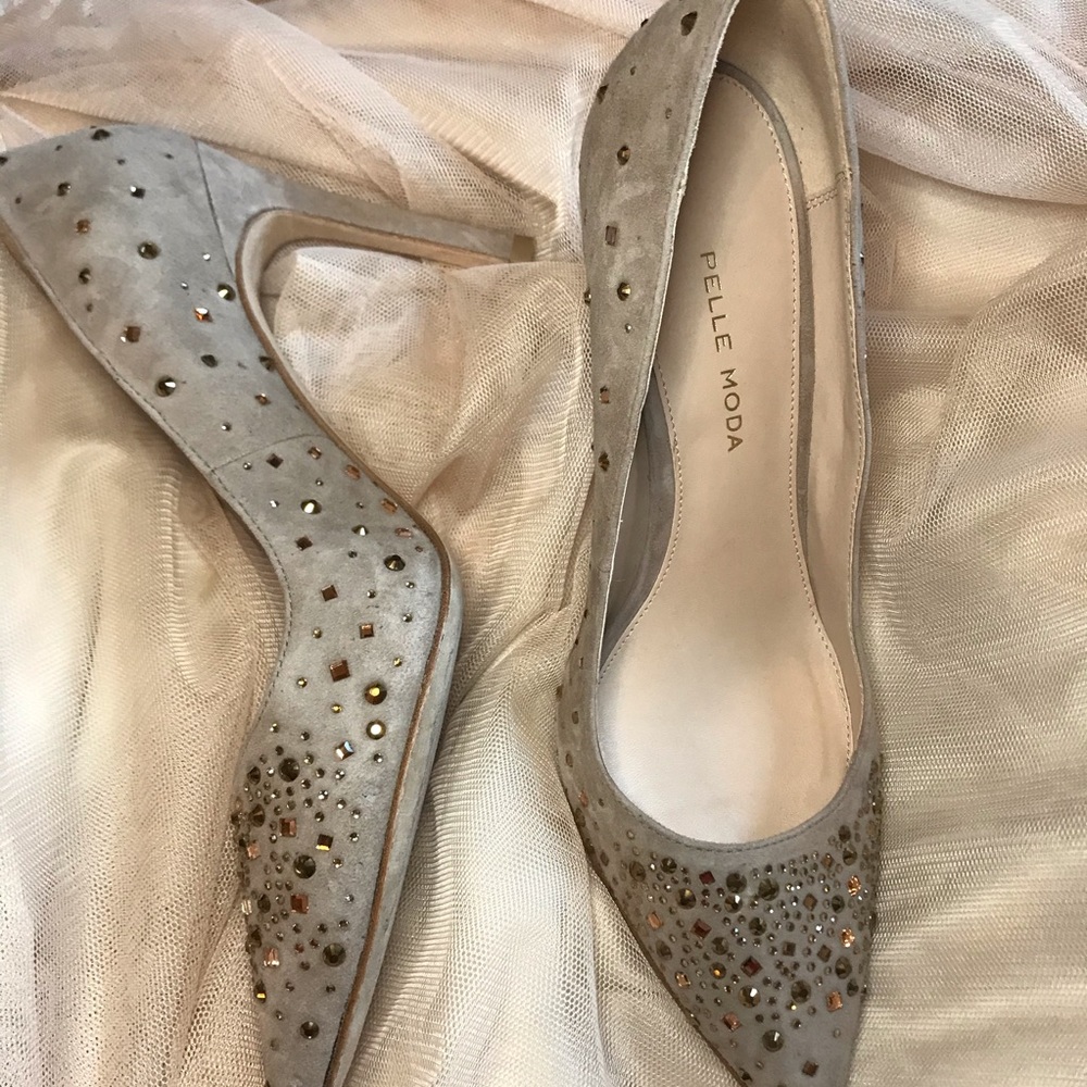 Pelle Moda heels